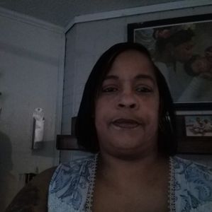 Meet your Posher, Renita